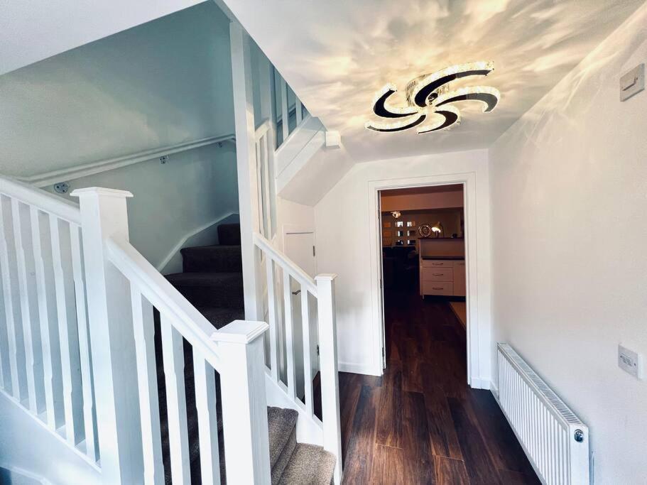 Luxe 4 Bedroom Centre House Edinburgh