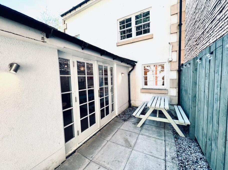 Luxe 4 Bedroom Centre House * Edinburgh